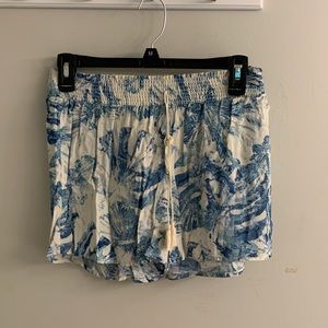 Pattern Flowy Shorts